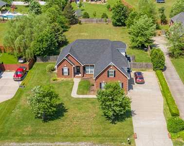 1209 Paramount Dr Rockvale, TN 37153