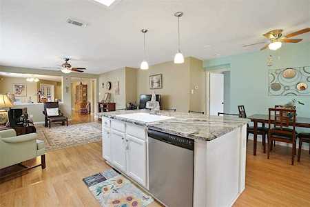 3327 Legends Shadow Dr Spring, TX 77386