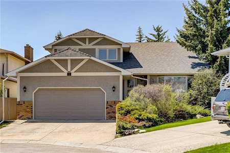 23 Cedarbrook Close SW Calgary, AB T2W 5B8