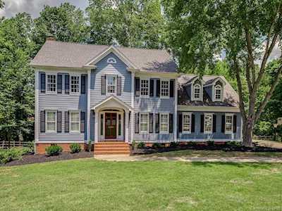 2300 Winterbrooke Dr Matthews, NC 28105
