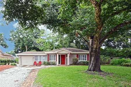733 Wessex Place Orlando, FL 32803