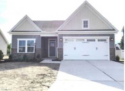 101 Sunny Lake Rd Moyock, NC 27958
