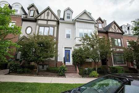 179 Ypres Green SW Calgary, AB T2T 6M3