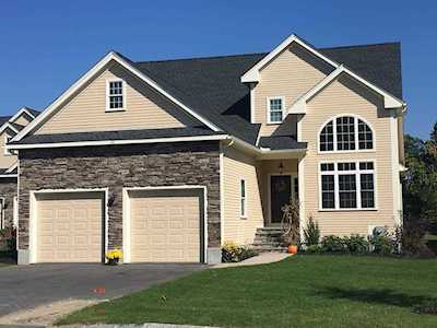 75 Fairway View Dr #75 Sutton, MA 01590