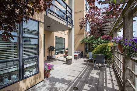 124 W 3rd Street #210 North Vancouver, BC V7M 1E8