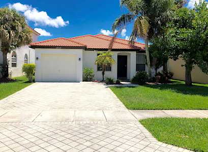 3709 Miramontes Circle Wellington, FL 33414