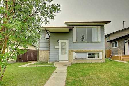 236 Erin Croft Crescent SE Calgary, AB T2B 2V1