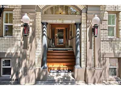 2087 NW Overton St #404 Portland, OR 97209