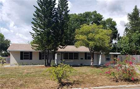 447 NE Davison Avenue St Petersburg, FL 33703