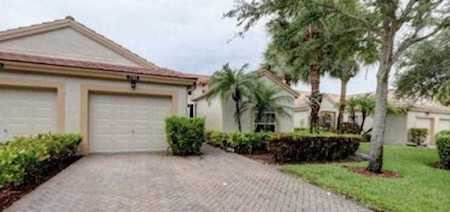 7754 Coral Lake Drive Delray Beach, FL 33446