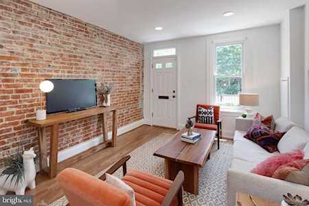 934 4th St NE Washington, DC 20002