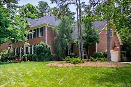 2224 Streatley Ln Matthews, NC 28105