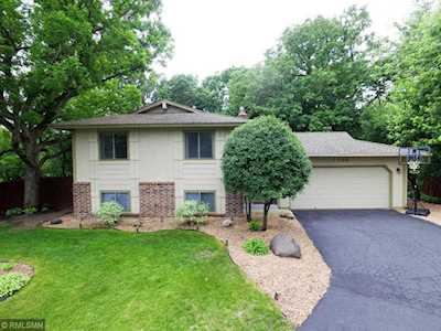1766 Walnut Lane Eagan, MN 55122