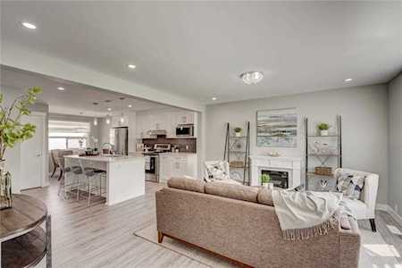 123 Huntstrom Drive NE Calgary, AB T2K 5V6