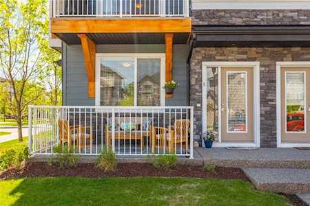 111 Rainbow Falls Gate #1 Chestermere, AB T1X 0Z4