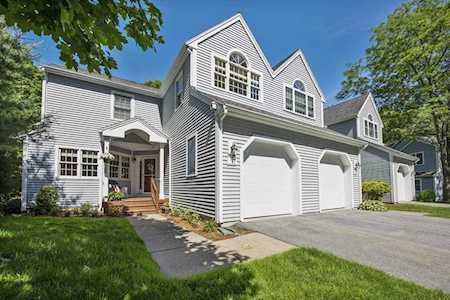 1 Greystone Ct #1 Burlington, MA 01803