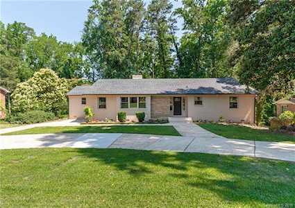 5621 Charing Place Charlotte, NC 28211