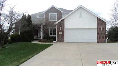 5711 Cuthills Ct Lincoln, NE 68526