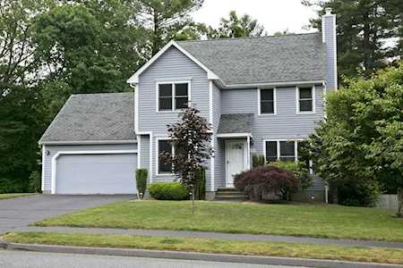 55 Stoney Hill Rd Shrewsbury, MA 01545