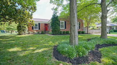 301 Bramton Rd Louisville, KY 40207