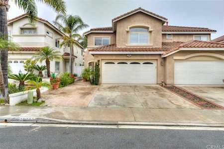 19481 Highridge Way Lake Forest, CA 92679
