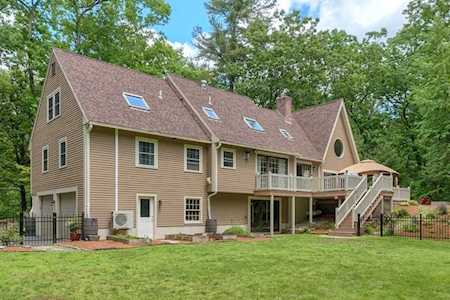 14 Deer Run Rd Littleton, MA 01460