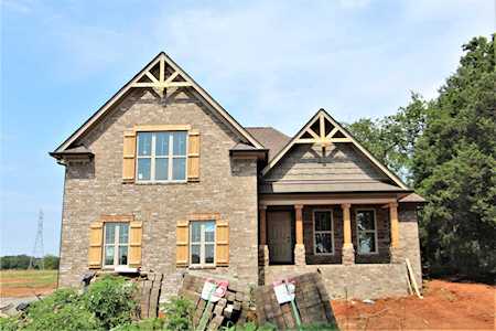 6590 Murfreesboro Rd. #32 Lebanon, TN 37090