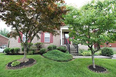 4406 Burgundy Dr Louisville, KY 40299