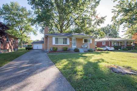 3223 Greendale Dr Louisville, KY 40216