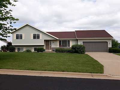 105 Weybridge Dr Sun Prairie, WI 53590