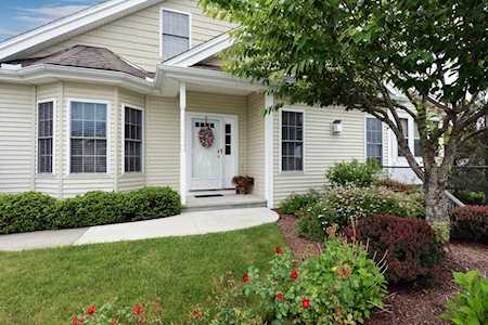 58 Blossom Tree Dr #58 Shrewsbury, MA 01545