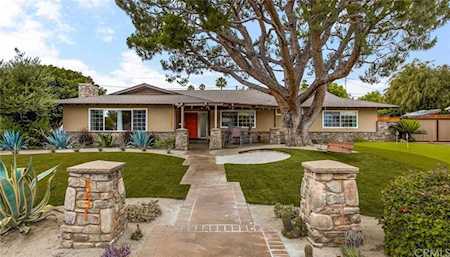 12571 La Bella Drive North Tustin, CA 92705
