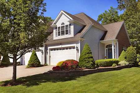 1 Peachey Cir #1 Middleton, MA 01949