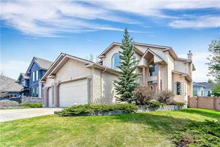 12914 Candle Crescent SW Calgary, AB T2W 3B3