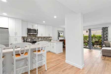 3065 Club House Circle Costa Mesa, CA 92626
