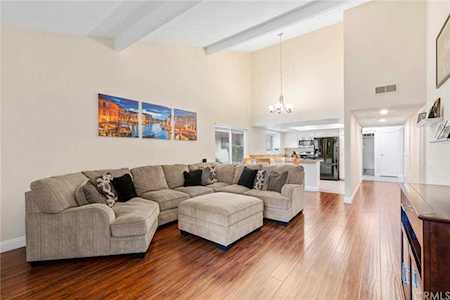 25932 Minerva Court Mission Viejo, CA 92691