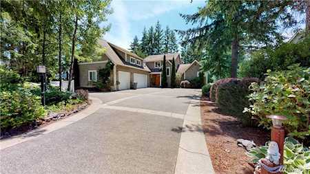 161 E Sterling Dr Allyn, WA 98524