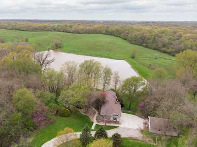2292 Deer Ridge Ct Carlock, IL 61725