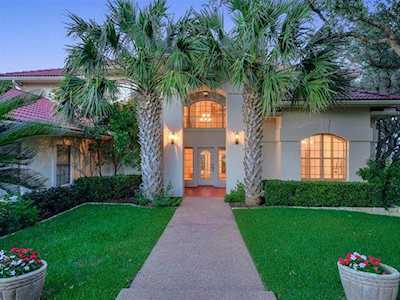 220 Golf Crest Ln Lakeway, TX 78734