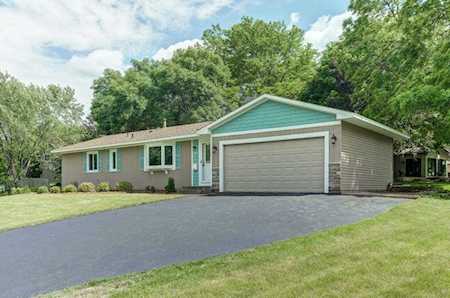 1830 Carnelian Lane Eagan, MN 55122