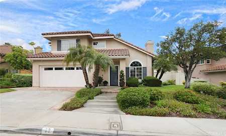 39 Las Castanetas Rancho Santa Margarita, CA 92688