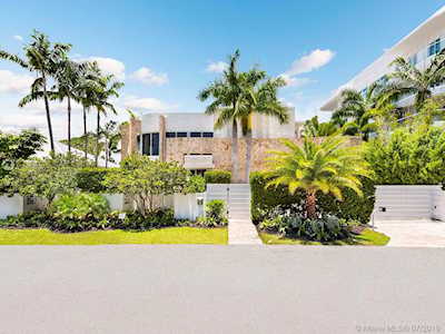 309 Bontona Ave Fort Lauderdale, FL 33301