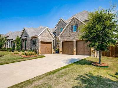 2204 Waterstone Trail Flower Mound, TX 75028