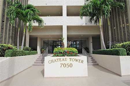 7050 S Sunset Drive #104 South Pasadena, FL 33707