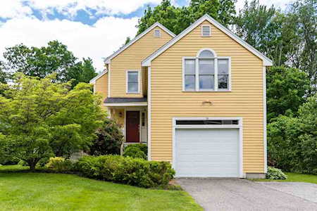 56 Alderwood Dr #56 Stratham, NH 03885