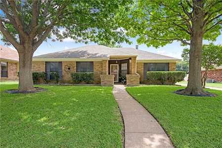1302 Petunia Drive Allen, TX 75002