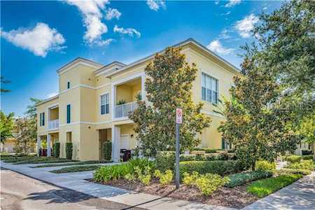 2120 Meeting Place #19-203 Orlando, FL 32814