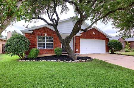 2111 Kimra Ln Cedar Park, TX 78613