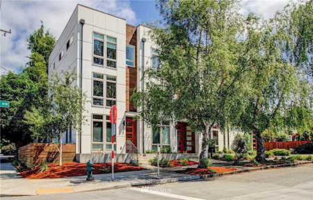 8360 17th Ave NW Seattle, WA 98117