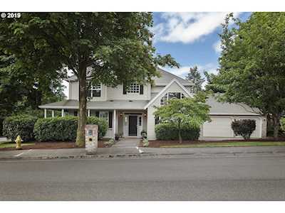 1785 Gallery Way West Linn, OR 97068